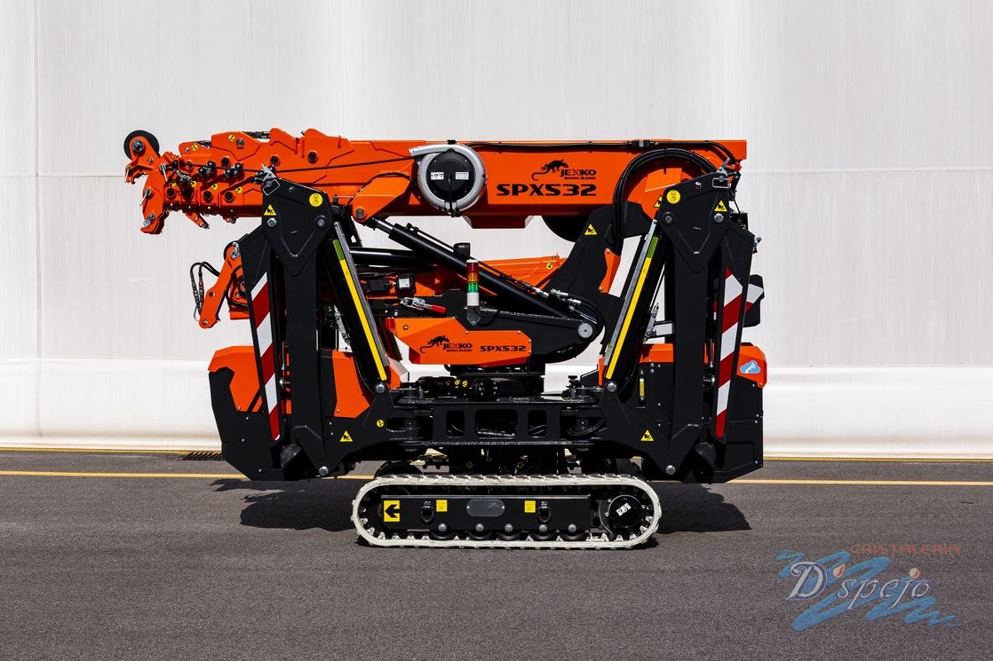Minigrúa araña Jekko SPX532